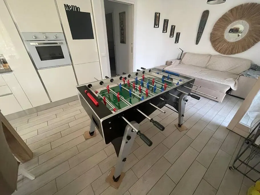 Timetofreedom Apartment With Private Garden & Pool 페스키에라델가르다