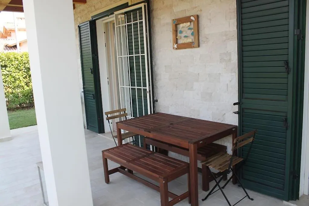 Timetofreedom Appartamento Con Giardino Privato E Piscina Peschiera del Garda 0*,  Italy