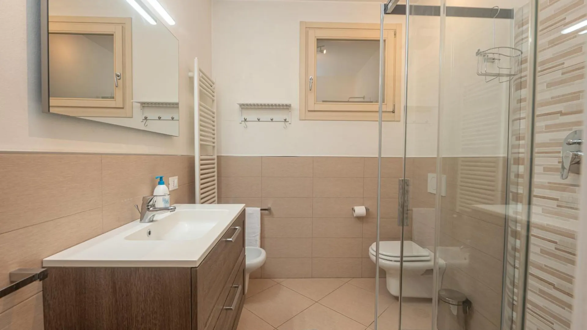 Apartment Timetofreedom Appartamento Con Giardino Privato E Piscina Peschiera del Garda