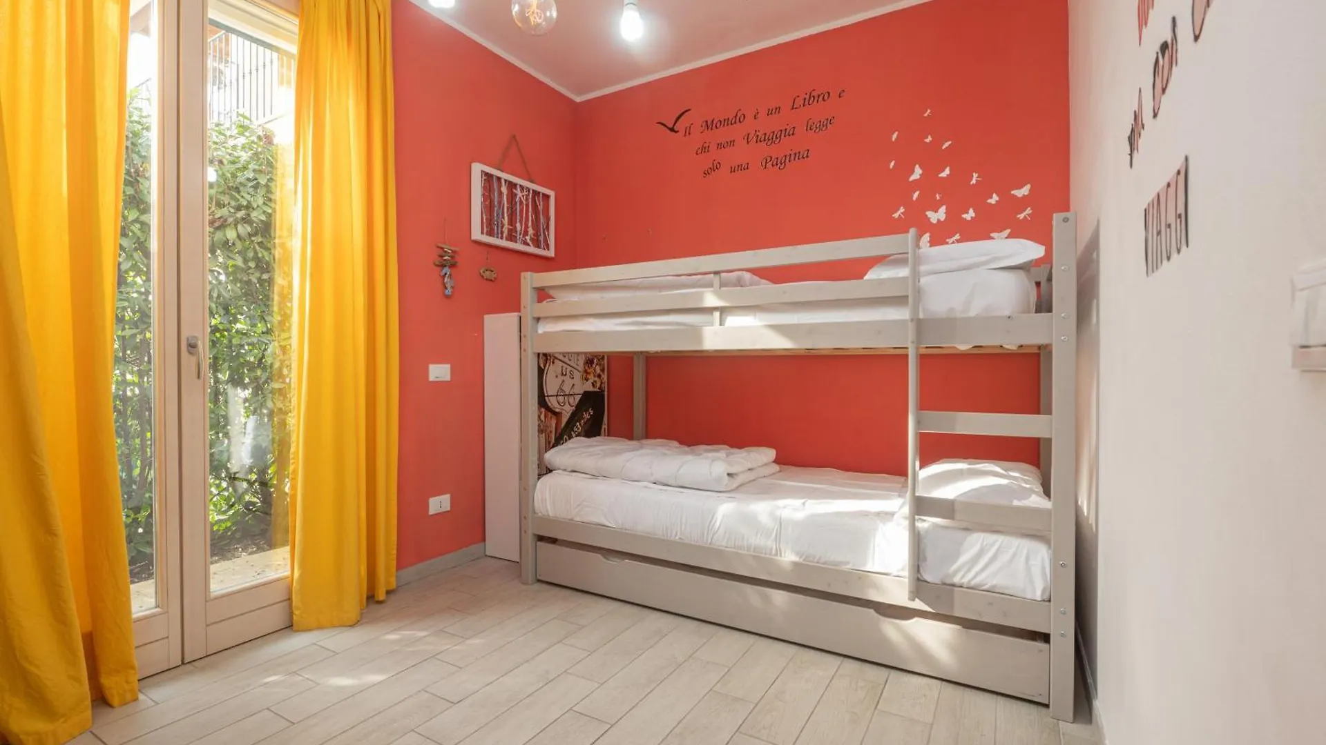Apartment Timetofreedom Appartamento Con Giardino Privato E Piscina Peschiera del Garda