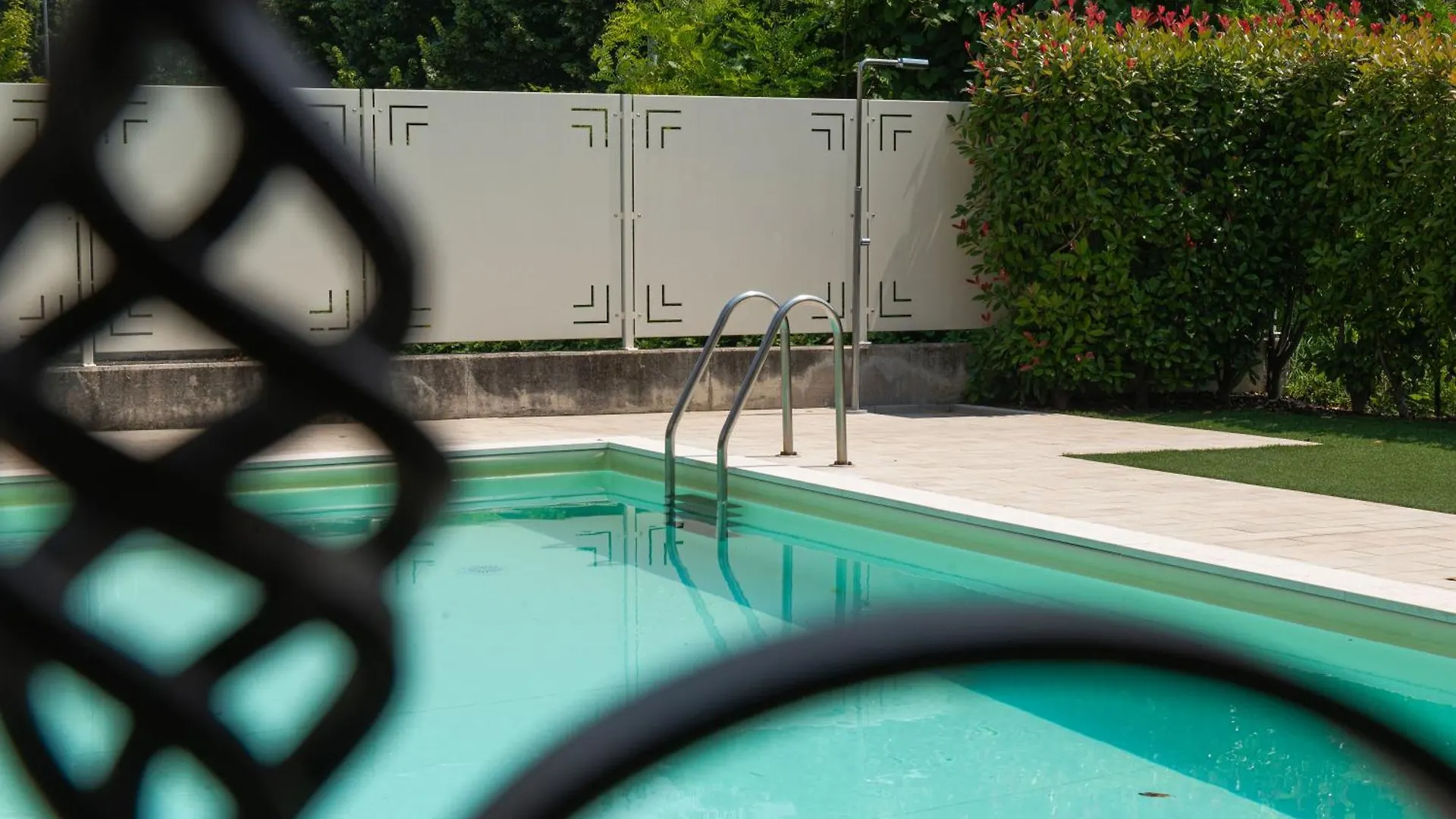 Timetofreedom Appartamento Con Giardino Privato E Piscina Peschiera del Garda Italy